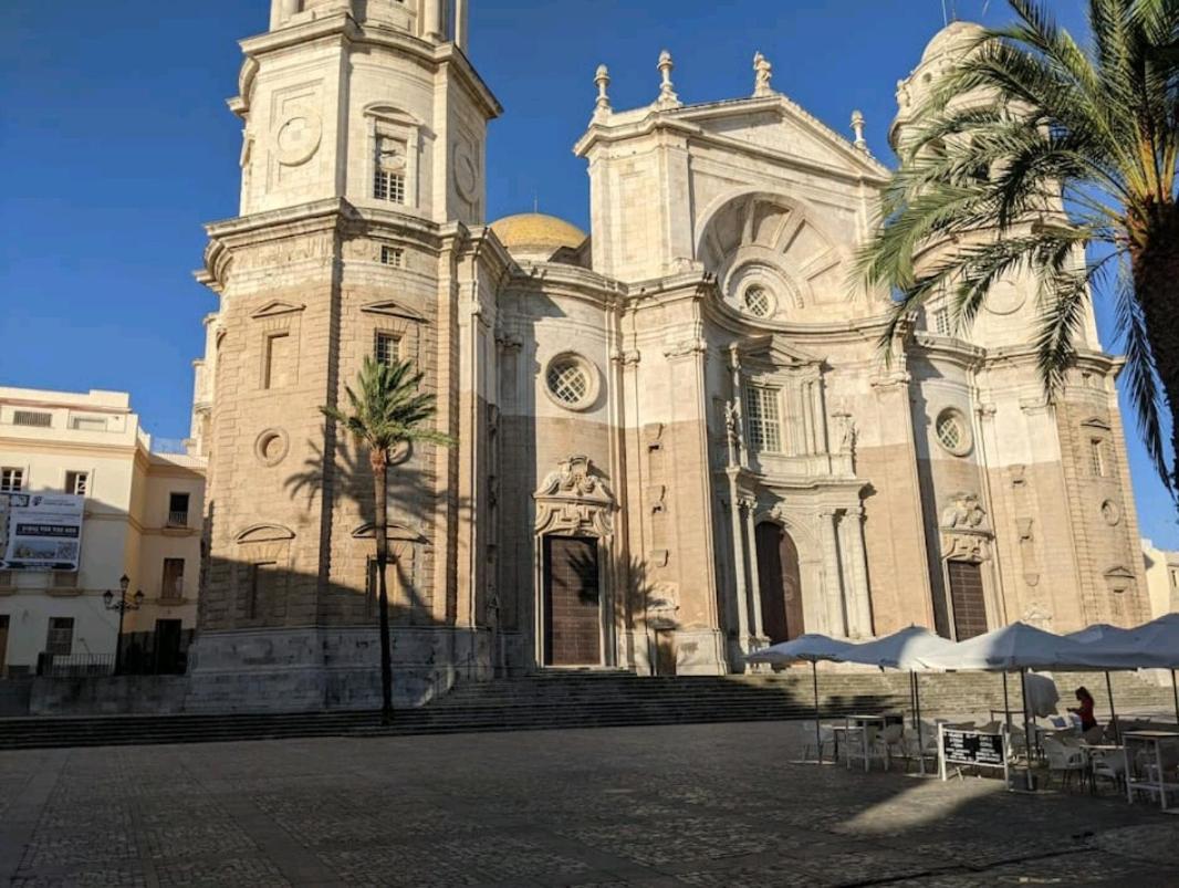 Lindo Piso En El Centro Historico De Cadiz 아파트 외부 사진